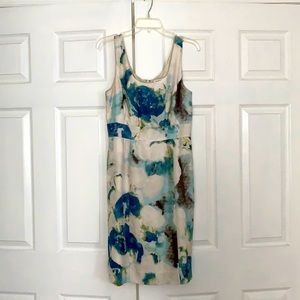 Banana Republic, Size 6, 100% silk dress
